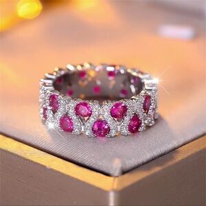 NWT Silver Tone Cubic Zirconia Wedding Band Style Ring